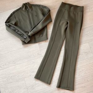 Guess Athletic Leisure Set